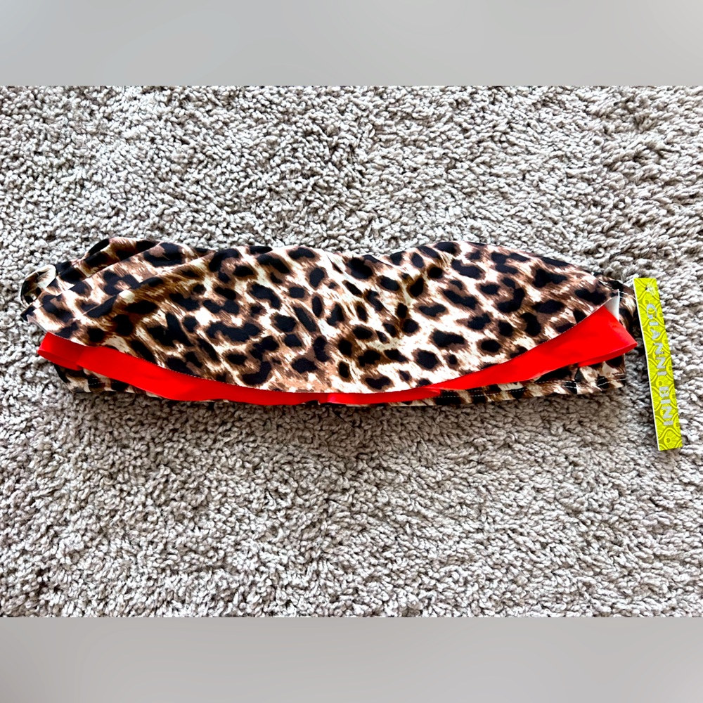 New With Tags Gianni Bini Bikini Top